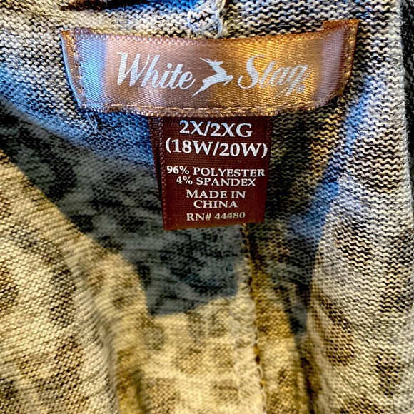 White Stag Plus Size Animal Print Cardigan w/ Built In Black Tank 2x 18w / 20w - Picture 3 of 4